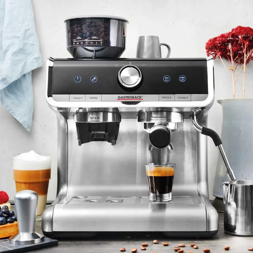 Gastroback Design Espresso Barista Pro 42616 - Volledig Automatisch - 2 Kopjes - 2,8L - Zwart/Roestvrijstaal