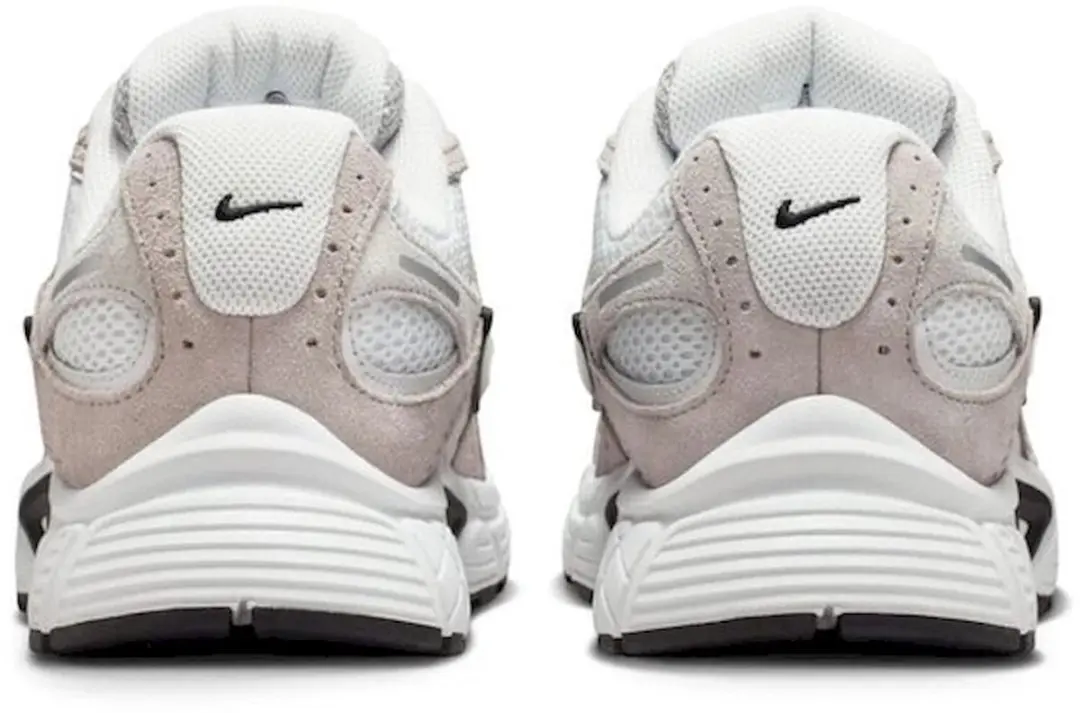 Nike V5 RNR Suede 2 Sneakers - Wit - afbeelding 4 van 6