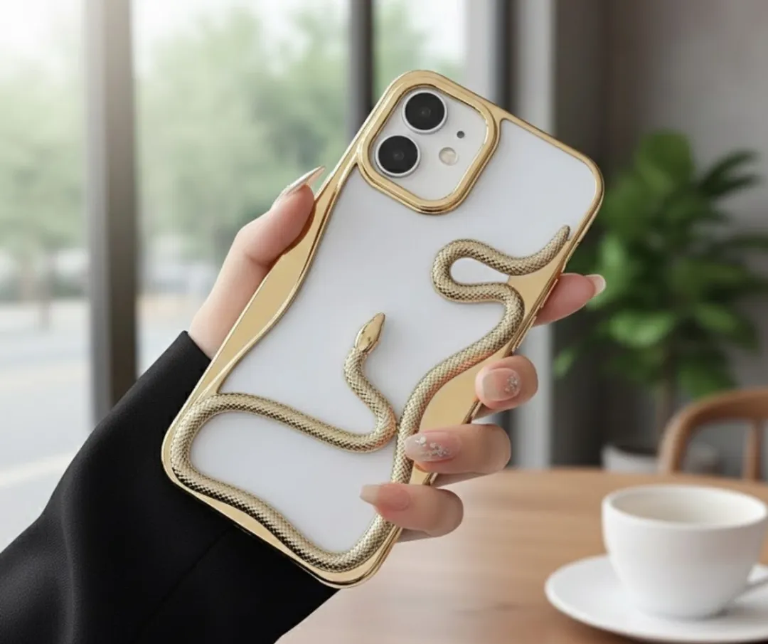 NUVEX iPhone 11 Slang Design Hoesje - Goudkleurig