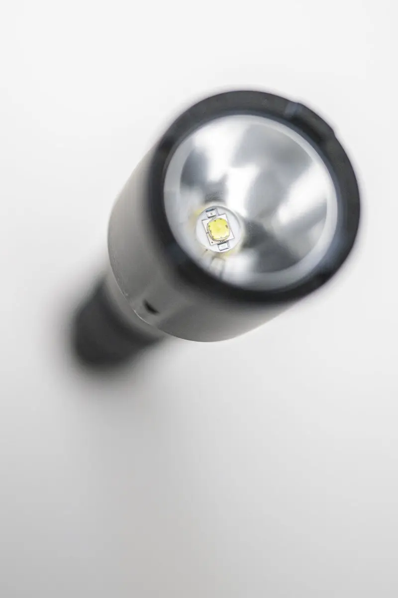 Ledlenser TT3R 503187 Tactische Zaklamp - Zwart - afbeelding 4 van 6