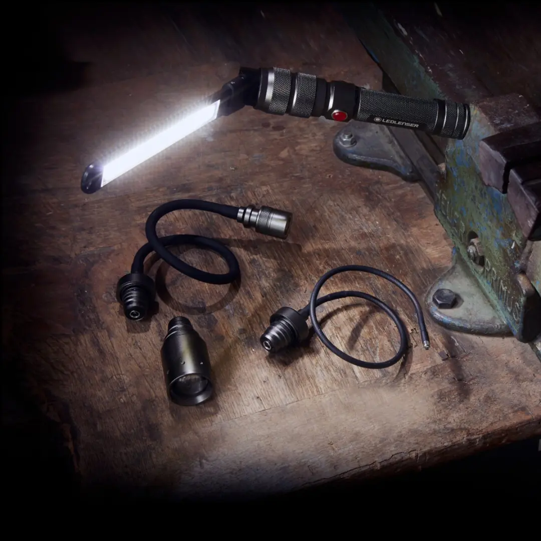 Ledlenser Worker's Friend 502136 Werklamp - Zwart - afbeelding 5 van 6