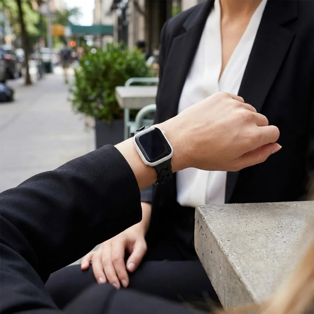 NUVEX Zwart Horlogebandje Apple Watch 41mm - Ultra Dun Silicone