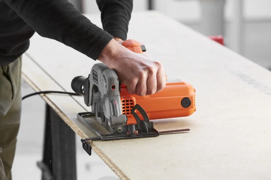 BLACK+DECKER CS1250L-QS Cirkelzaag 1250W