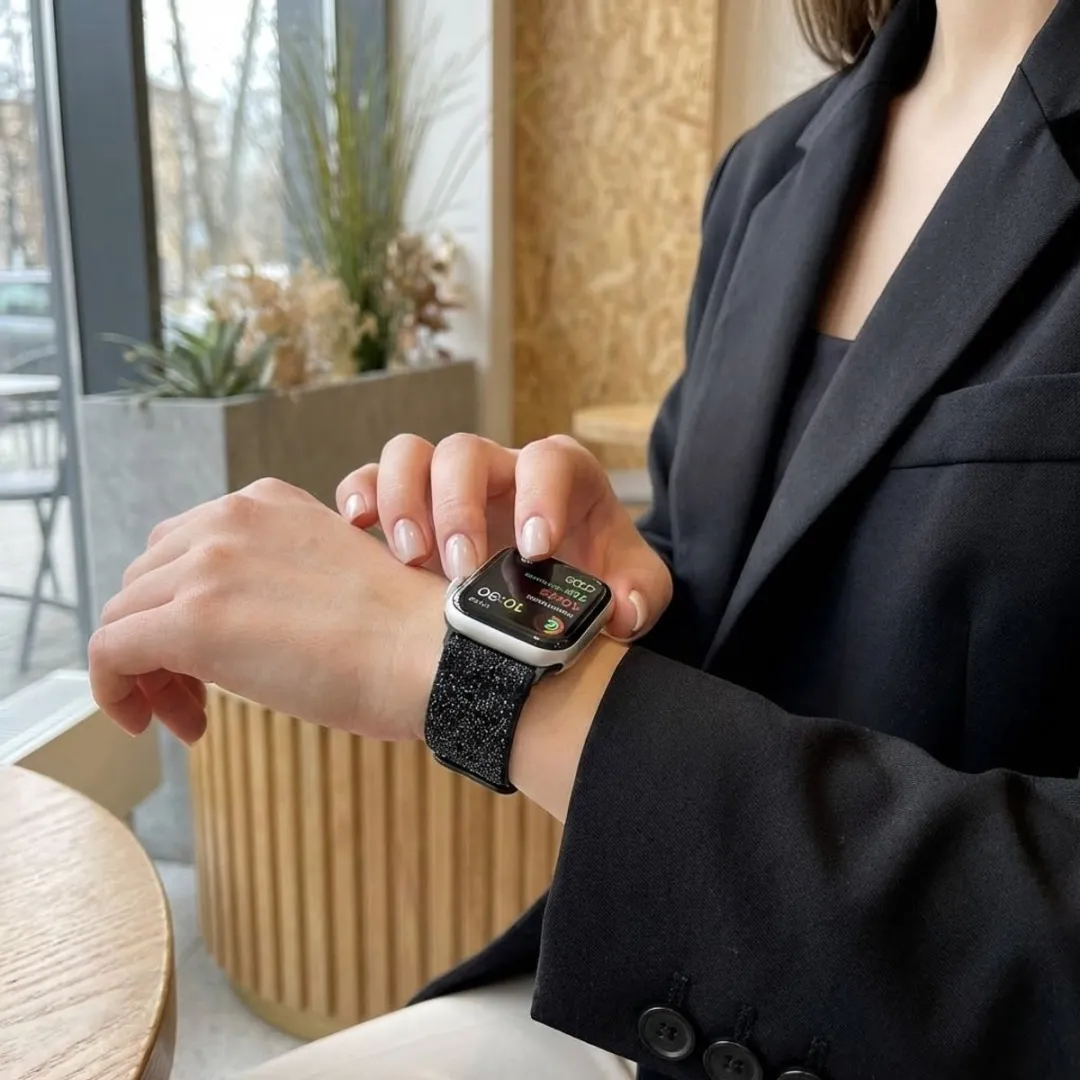 NUVEX Zwart Elastisch Apple Watch Bandje - One Size