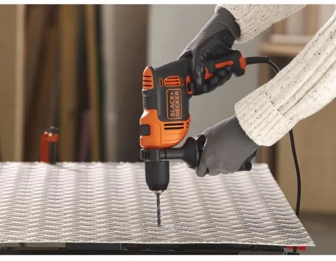 BLACK+DECKER BEH710-QS Klopboormachine 710W - 13mm Beton