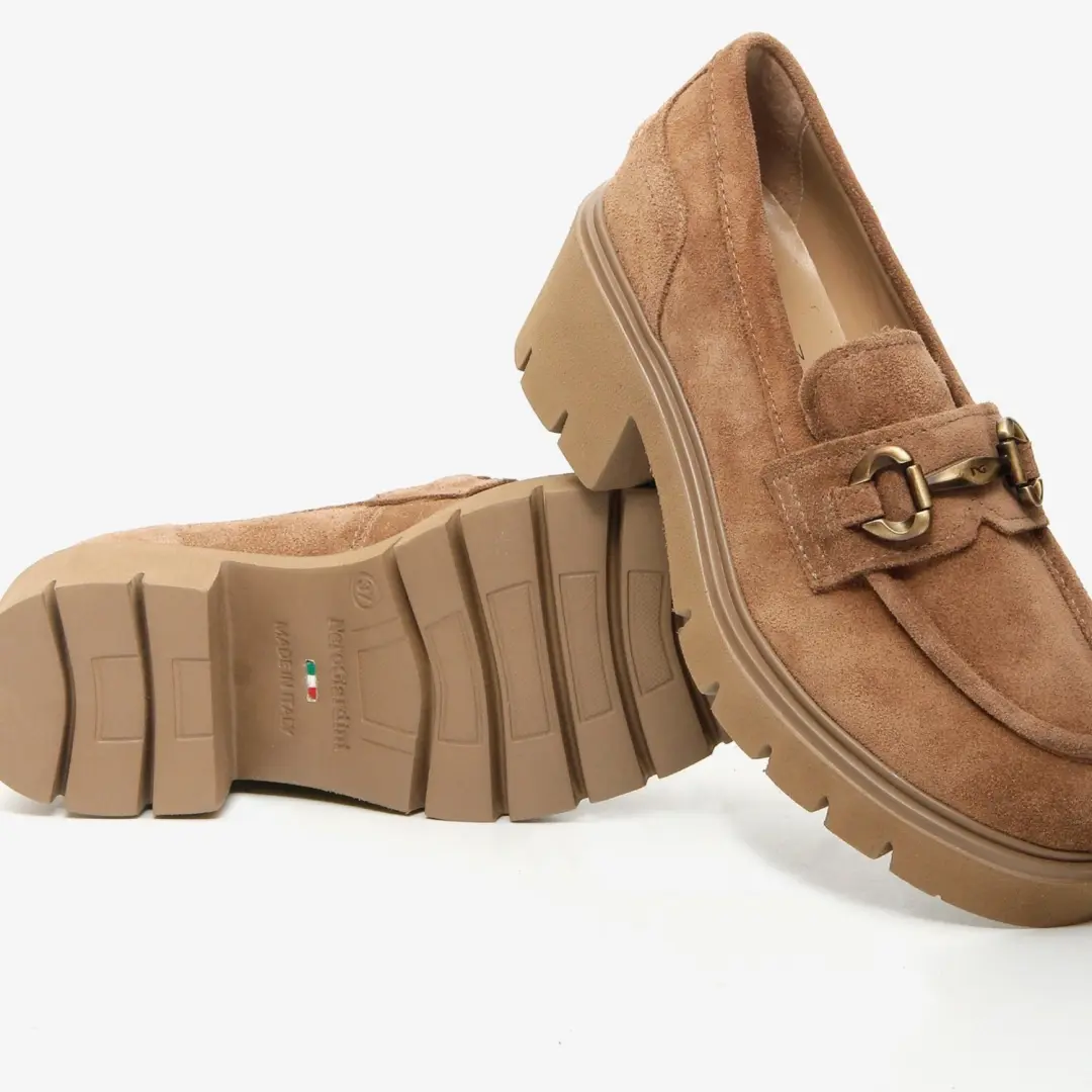 Elegante Schoen Nerogiardini Velour Eva Urban Taupe 6