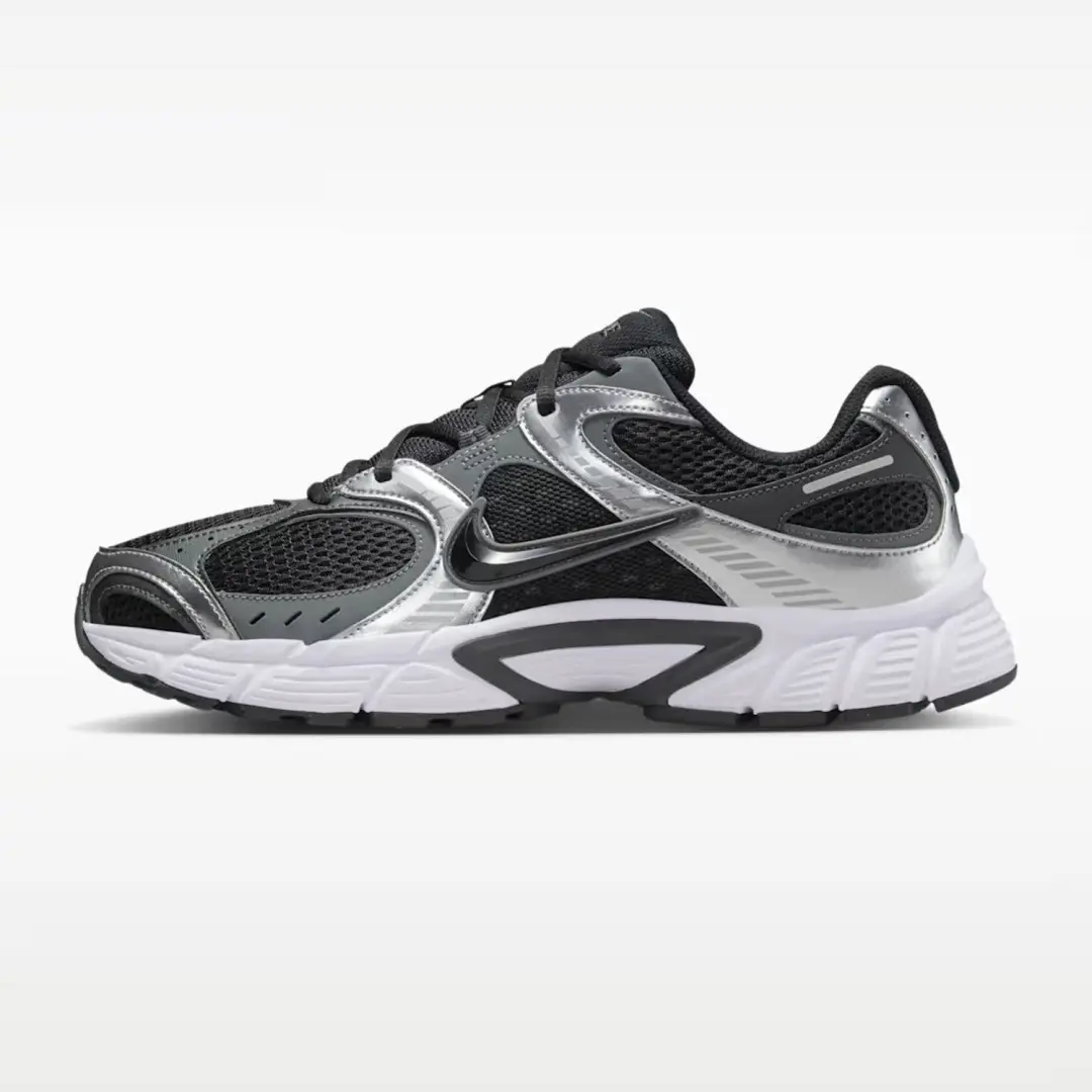 Nike V5 RNR Sneakers - Zwart - afbeelding 2 van 6
