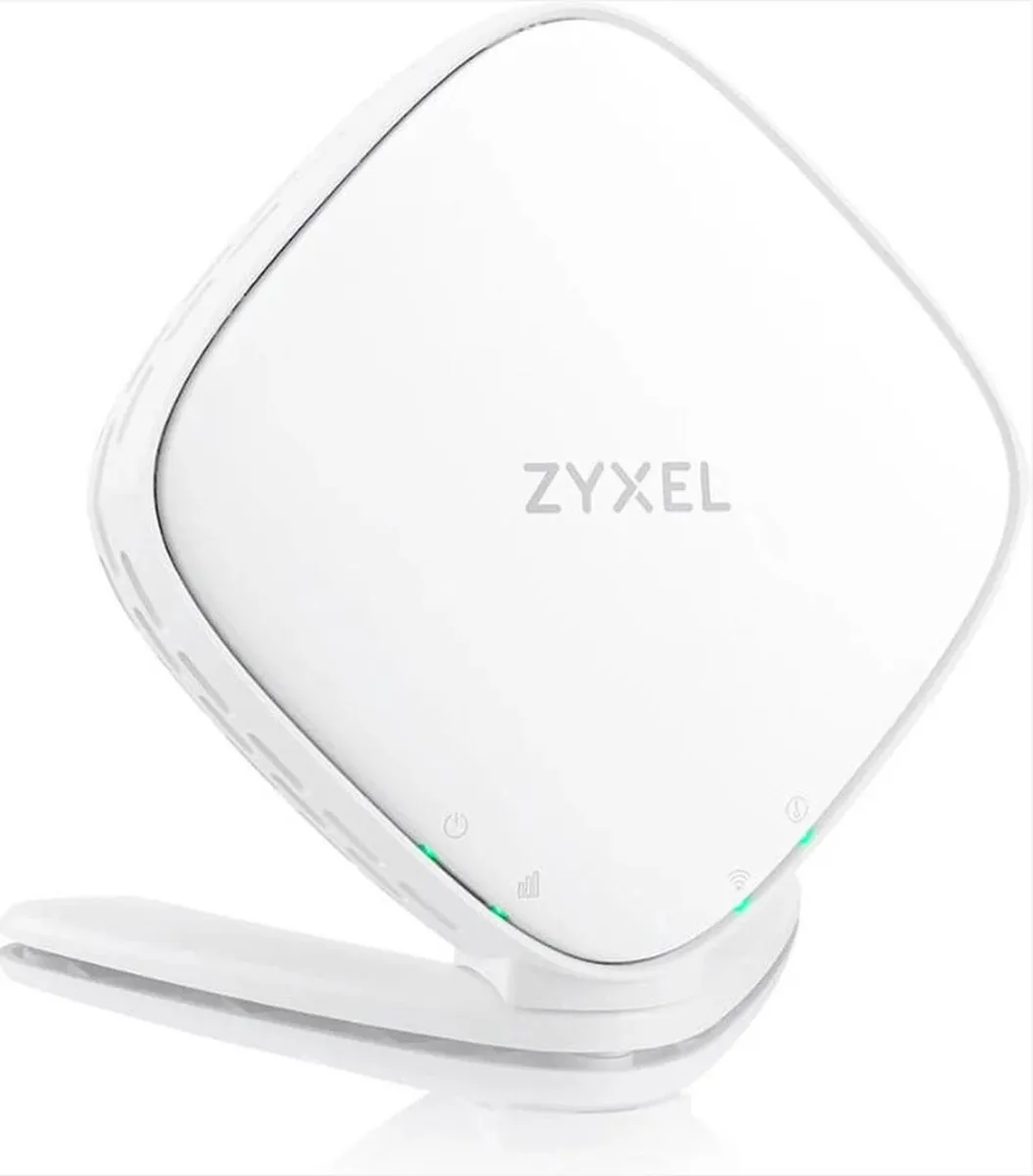Zyxel WX5600 Dual Band WiFi Extender
