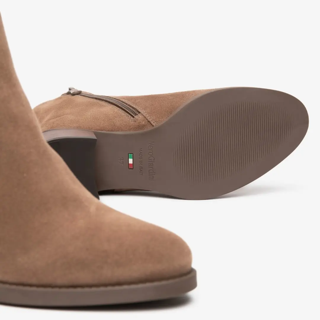 Nerogiardini Laarzen Velour Tr Brescia 894 Tabac