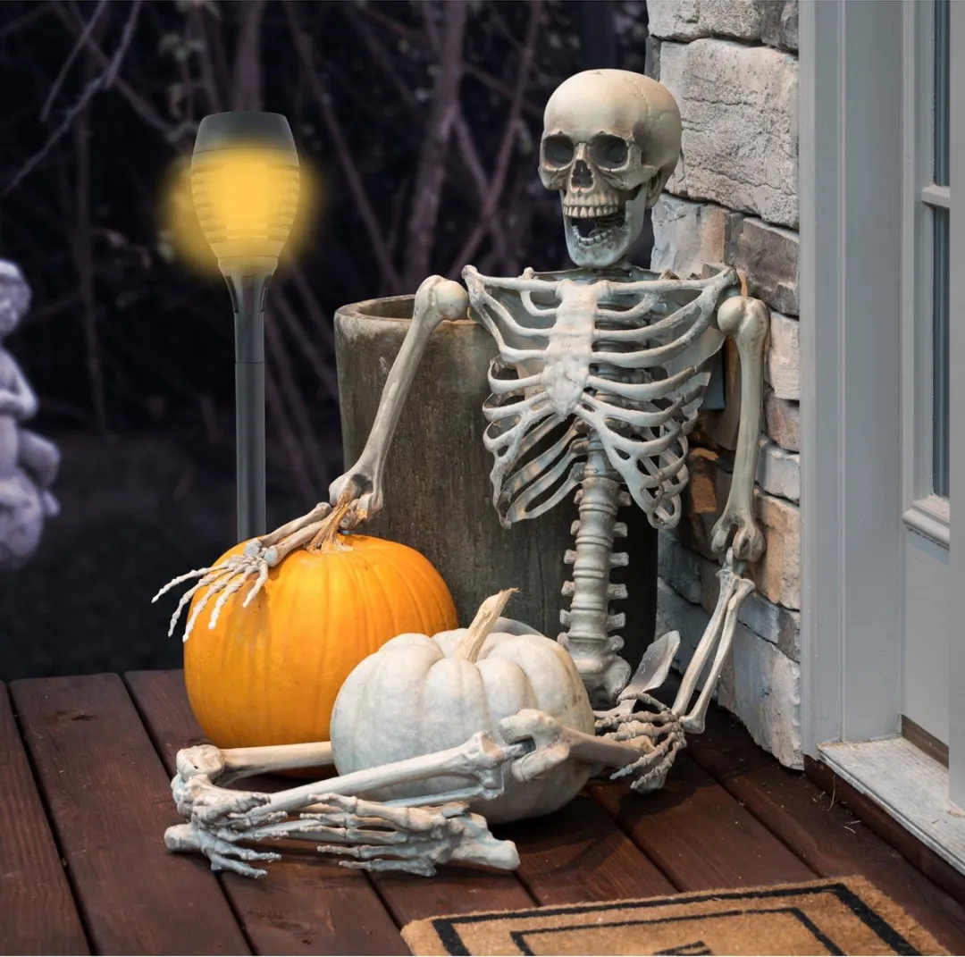 Grundig Halloween Horror Solar LED Tuinfakkel 48cm - Zwart