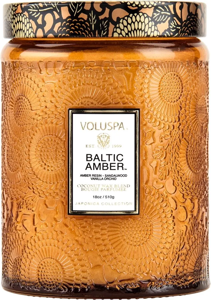 Voluspa Embossed Glass Geurkaars Baltic Amber 450gr - afbeelding 3 van 4