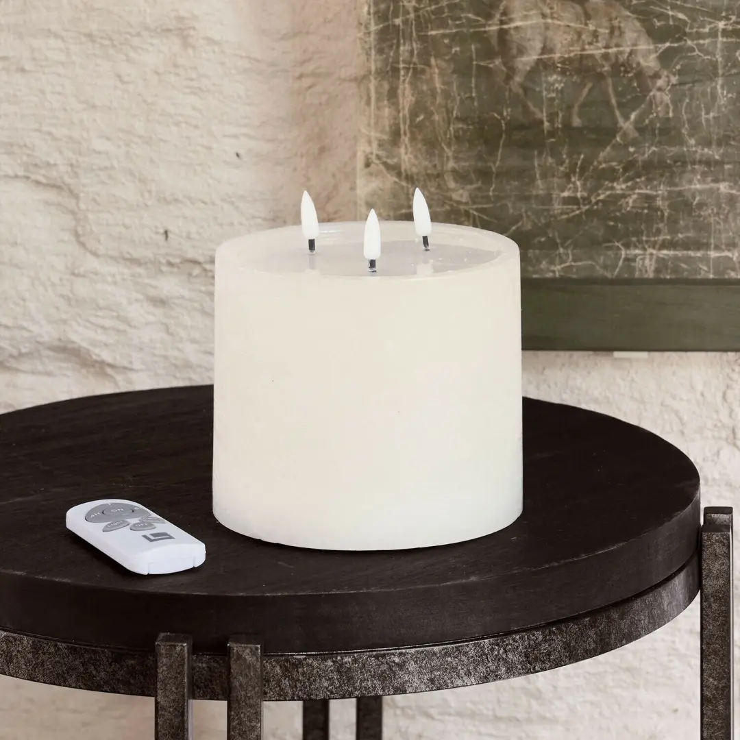 Loberon Solería LED-stompkaars - 15cm - Crème - afbeelding 2 van 5