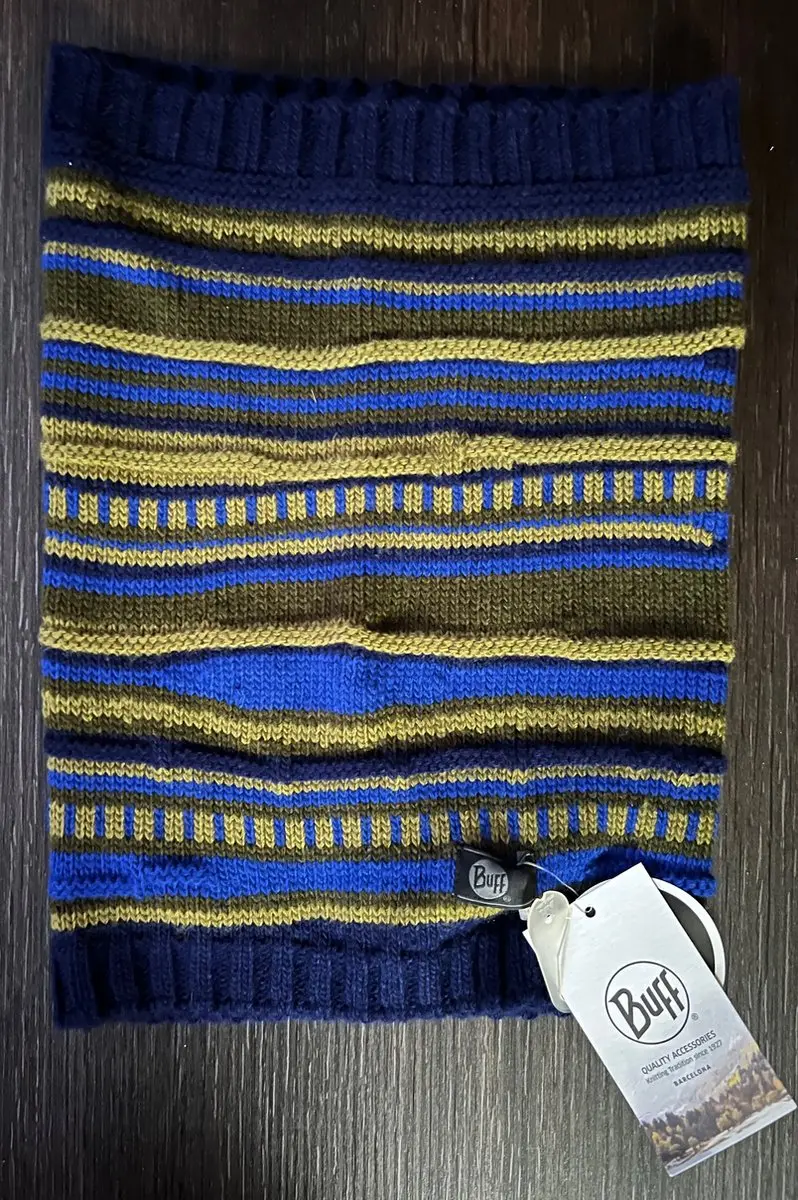 Buff Brave Black Iris nekwarmer