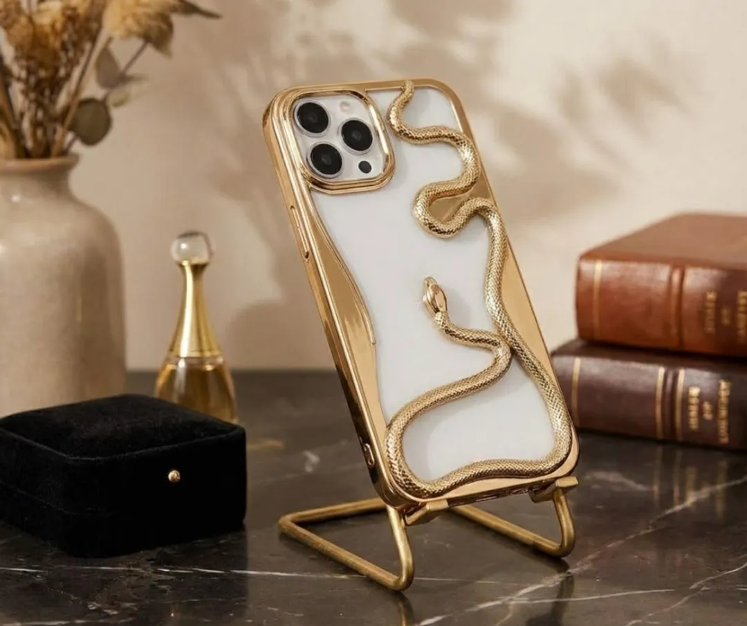 NUVEX iPhone 14 Slang Design Hoesje - Goudkleurig