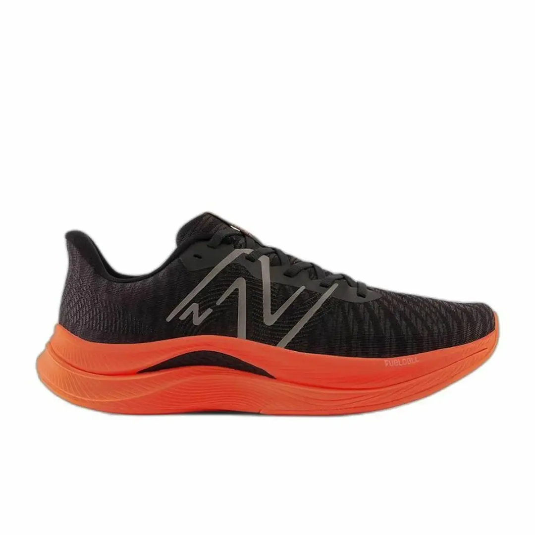 New Balance FuelCell Propel V4