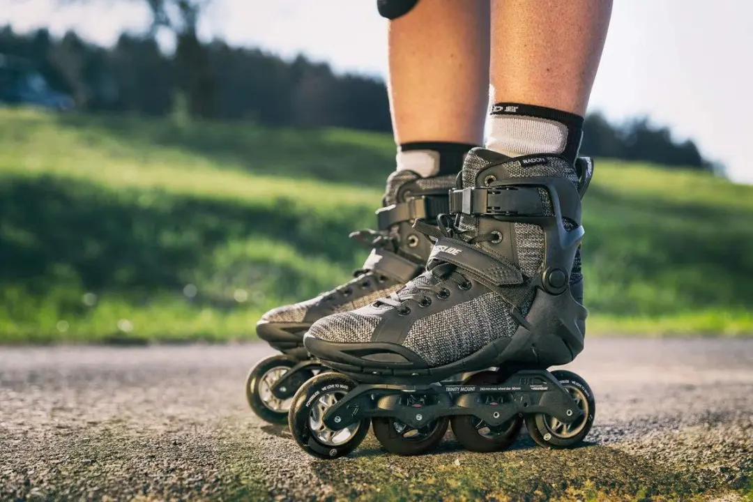 Powerslide Phuzion Radon 80 Trinity Inlineskates - Zwart - afbeelding 5 van 6
