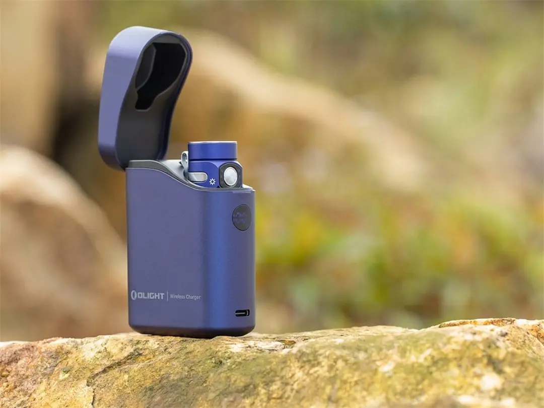 Olight Baton 4 Premium Kit Regal Blauw - afbeelding 4 van 6