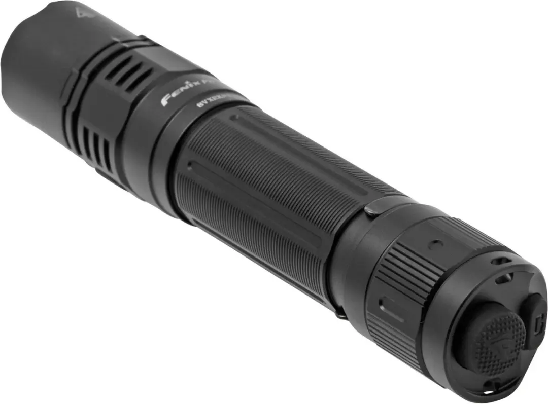 Fenix PD36R Pro Zaklamp