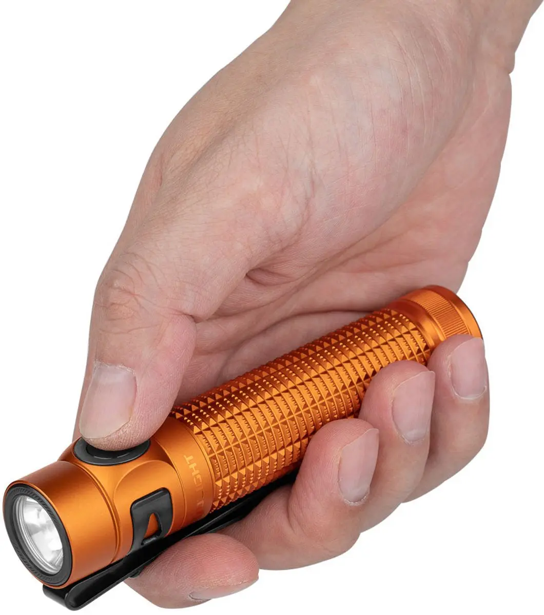 Olight Baton 4 Pro Zaklamp - 1300 lm - Oranje - afbeelding 6 van 6