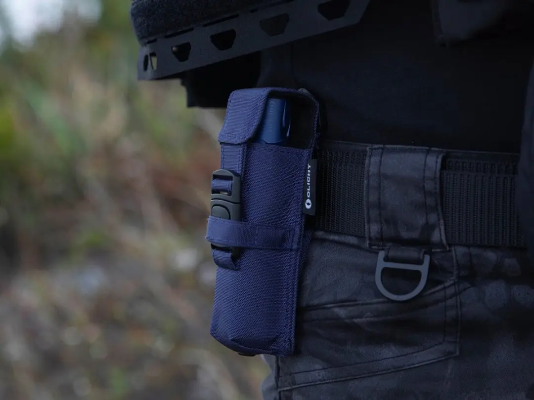 Olight Warrior Ultra Zaklamp - 2500 lm - Navy Blue - afbeelding 5 van 6