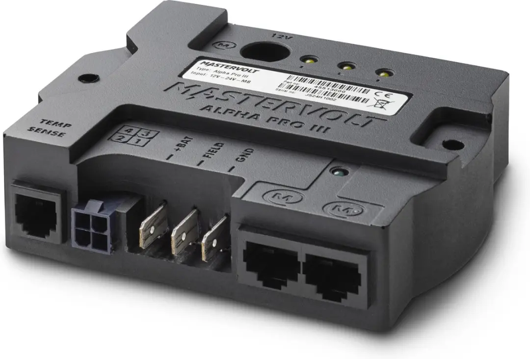 Mastervolt Alpha Pro III 3-traps Laadregelaar voor Dynamo