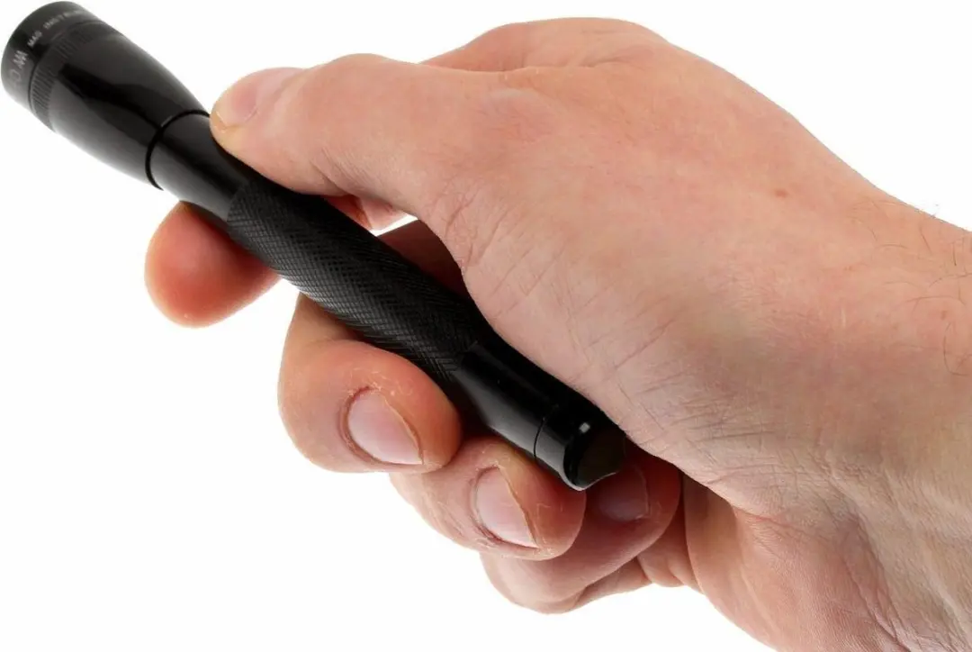 Maglite Mini Classic AAA Zaklamp - 125mm - Zwart - afbeelding 2 van 6