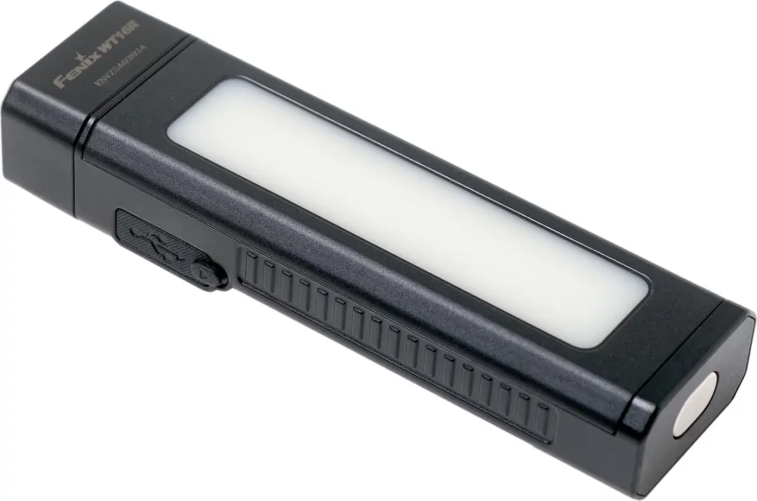 Fenix WT16R Oplaadbare Zaklamp - 300 lumen - Zwart - afbeelding 4 van 5