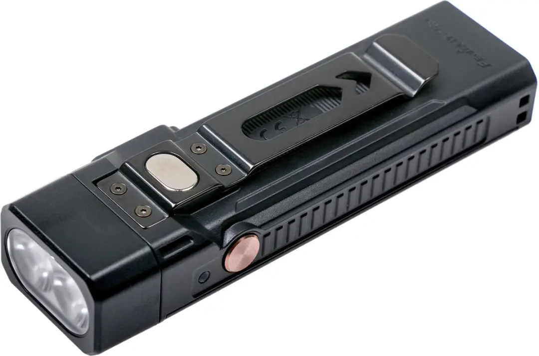 Fenix WT16R Oplaadbare Zaklamp - 300 lumen - Zwart - afbeelding 5 van 5