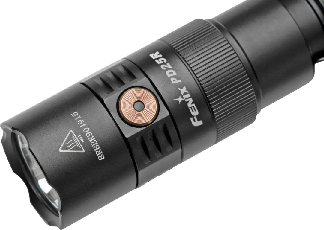 Fenix PD25R FEPD25R Zaklamp - 800 Lumen - Aluminium - afbeelding 3 van 6