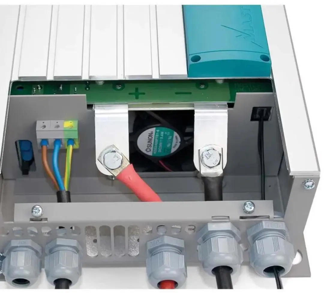 Mastervolt Mass Sine 12/2000 Omvormer - 2000W - 12V naar 230V - afbeelding 3 van 6