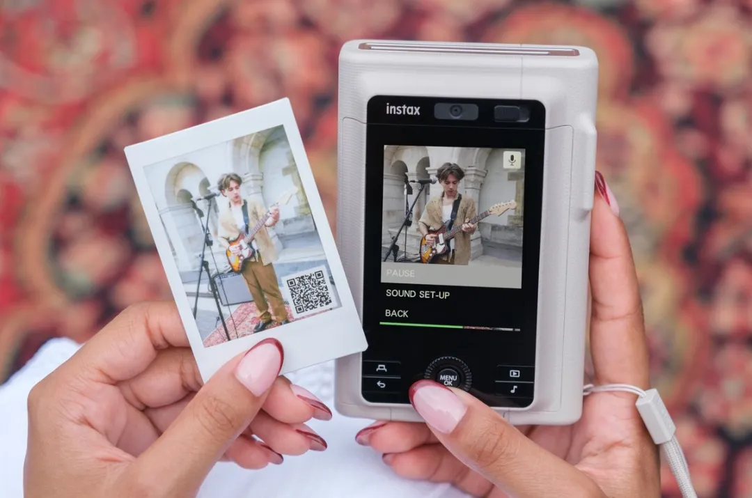 FUJIFILM instax mini LiPlay Sand Beige - afbeelding 6 van 6