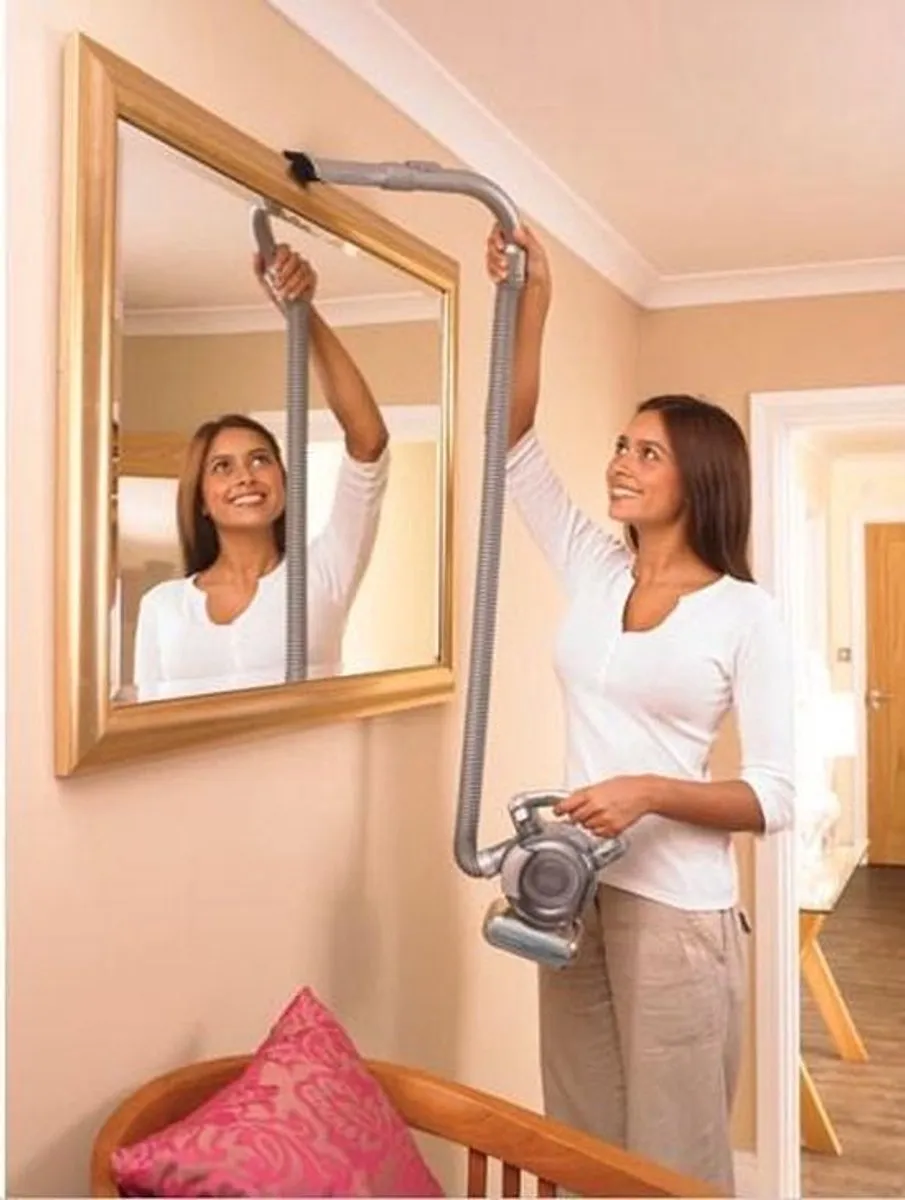 BLACK+DECKER PD1820LF-QW Kruimeldief - 25 Airwatts - 0.56L