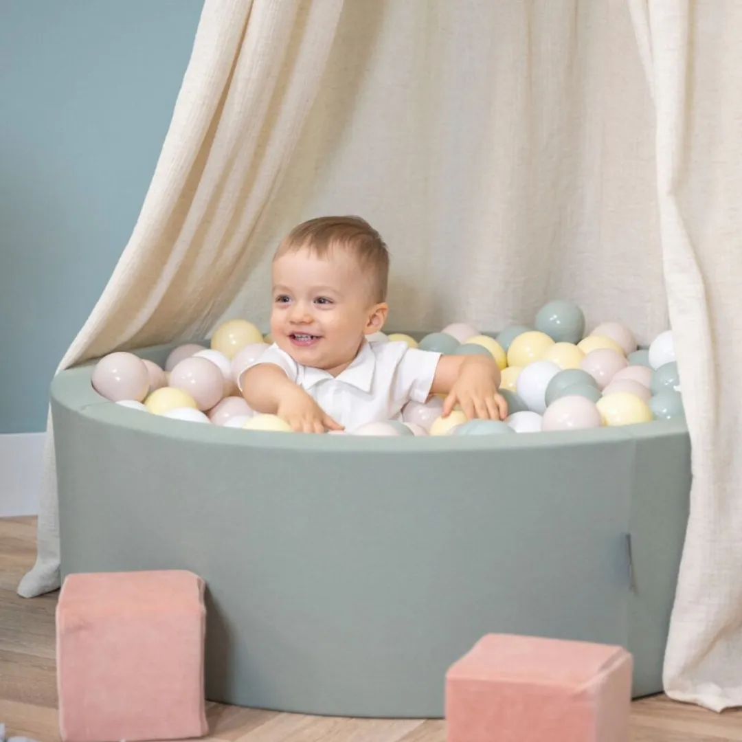 KiddyMoon Kinderballen 700 Stuks 7cm - o.a. pastel beige/groen/grijs/geel/wit