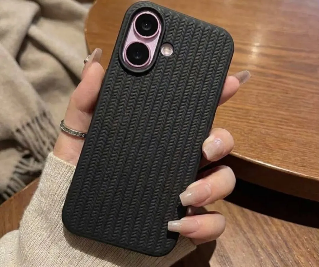 NUVEX iPhone 16 Hoesje Set Grijs/Zwart - Transparant & Gewatteerd