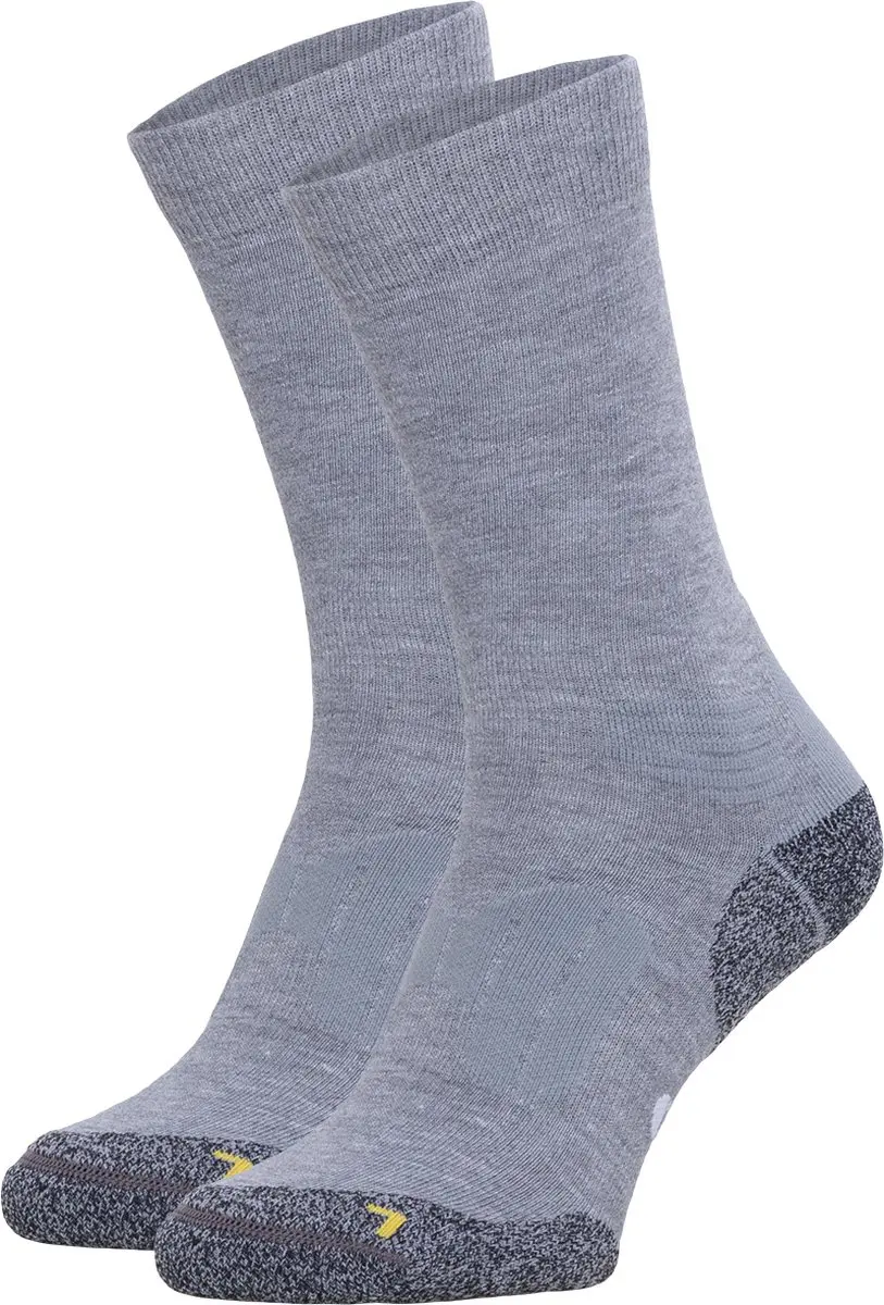 NOMAD® Anti-Teek Coolmax Wandelsokken Crew 2-pack | Maat 43-46 Grijs | Naadloos | Verkoelende Coolmax® vezels | Verstevigd Voetbed | Perfecte Pasvorm | Heren & Dames | Anti Teek en Mug