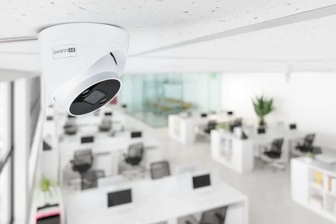 Swann AdvancedX 5MP SWNHD-ADVX5MPD-GL Spotlight IP Camera - Wit