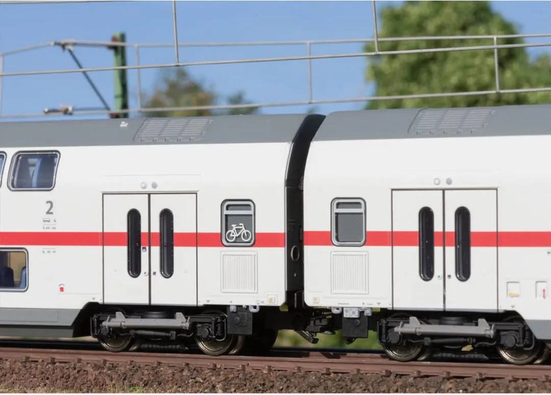 Märklin H0 IC2 Dubbeldeks-Middenrijtuig DBpza 682.2 2e Klas