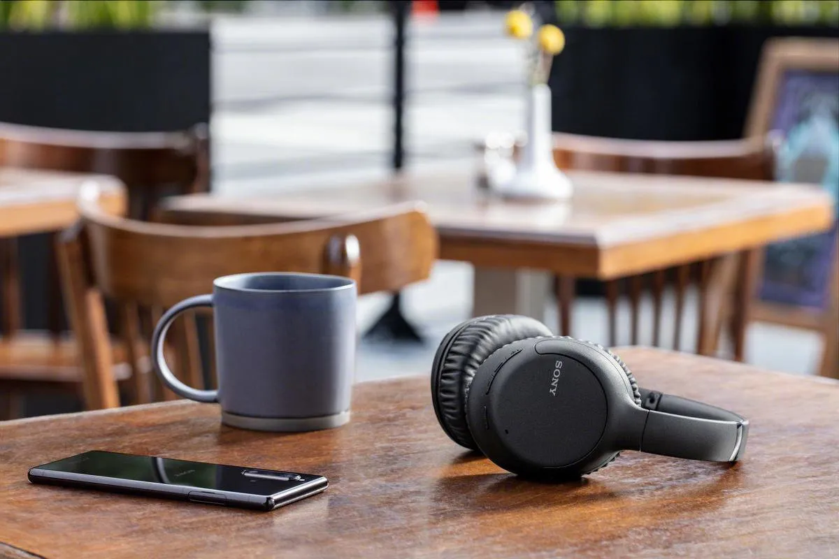 Sony WH-CH710N Noise Cancelling Over-Oorkoptelefoon - Zwart - afbeelding 5 van 6