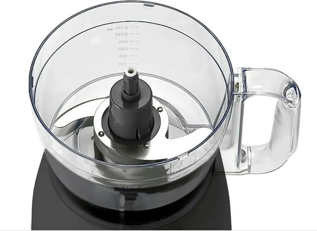 BLACK+DECKER BXFPA600E Voedselverwerker 600W - 1,2L - Zwart - afbeelding 4 van 5