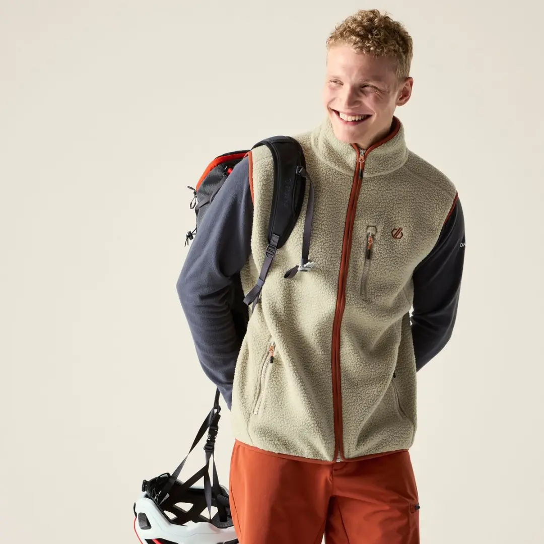 Dare2B Camber fleece-bodywarmer heren - Zwart - afbeelding 2 van 6