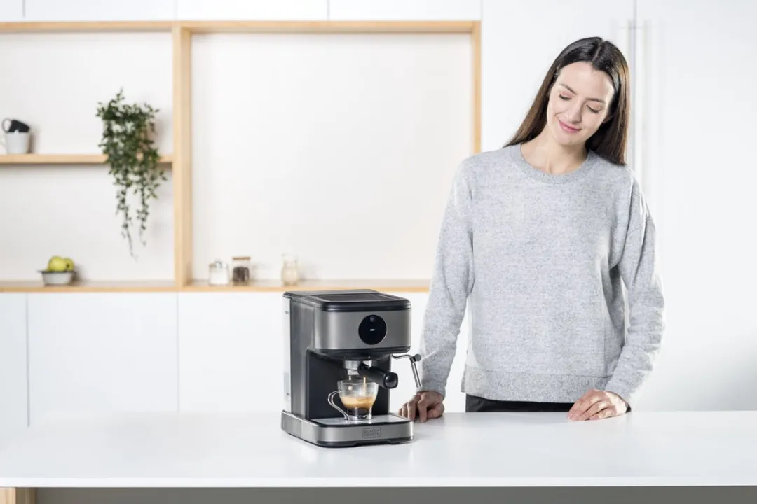 BLACK+DECKER BXCO850E Espressomachine 20 bar - 1.2L - afbeelding 6 van 6