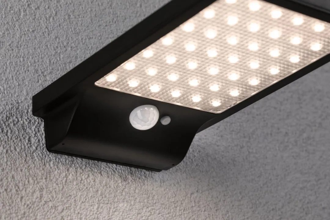 Paulmann Solveig Bewegingsmelder LED-wandarmatuur 3000K 338lm - Zwart
