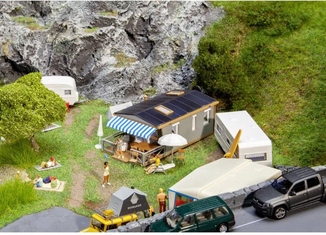 Faller H0 Mobilehome FA130657 Straatdecoratie - Neutral