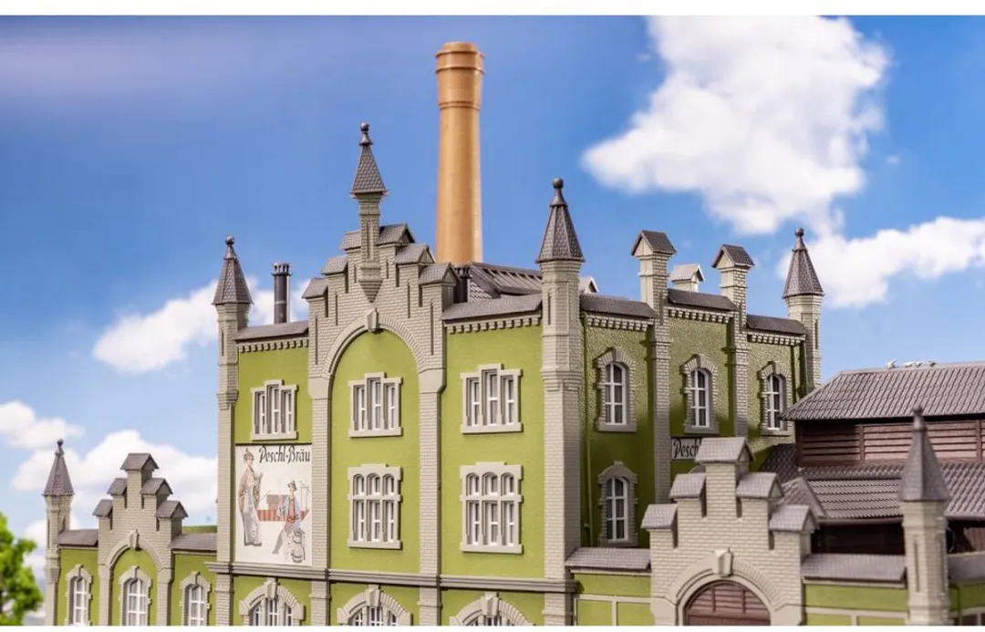 Faller H0 Brouwerij Peschl Modelbouwset - Groen/Bruin/Koper