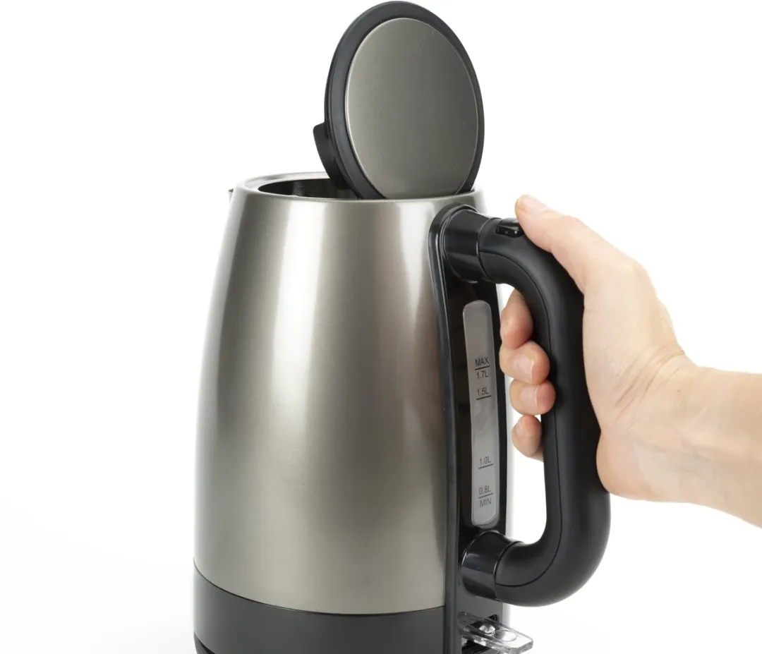 BLACK+DECKER BXKE2201E Waterkoker 1,7L - 2200W - Zwart