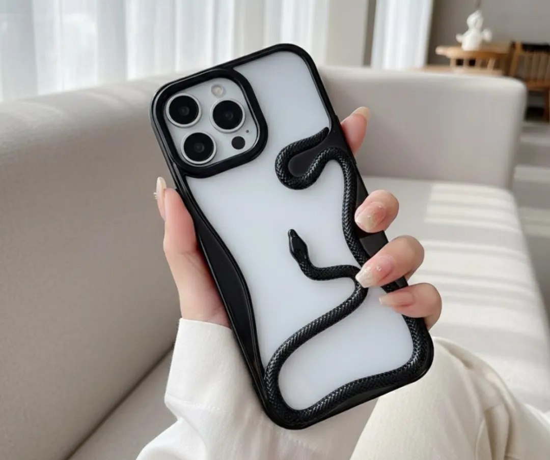NUVEX iPhone 16 Pro Slanghoesje - Zwart