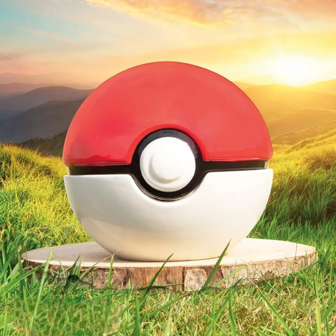 Casio Pokémon Pokéball Koekjestrommel - Rood/Wit/Zwart