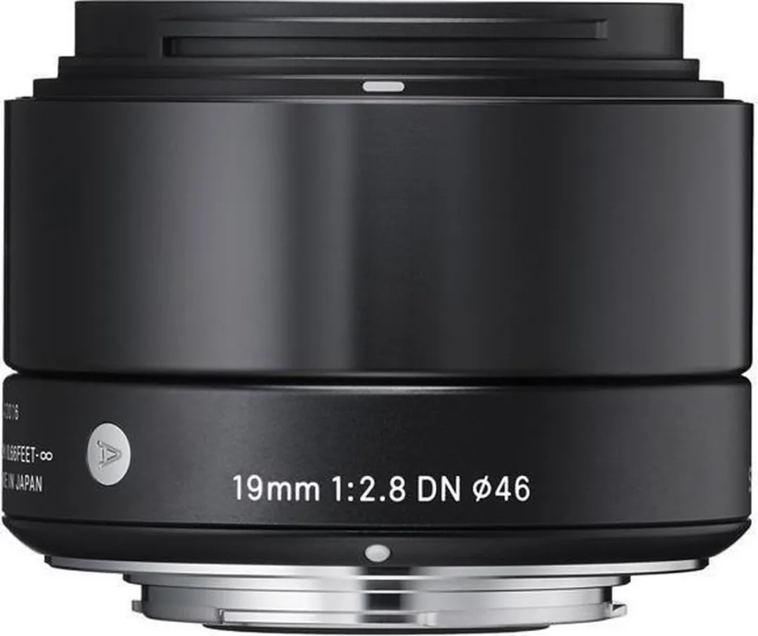 Sigma 19/2.8 EX DN Objectief