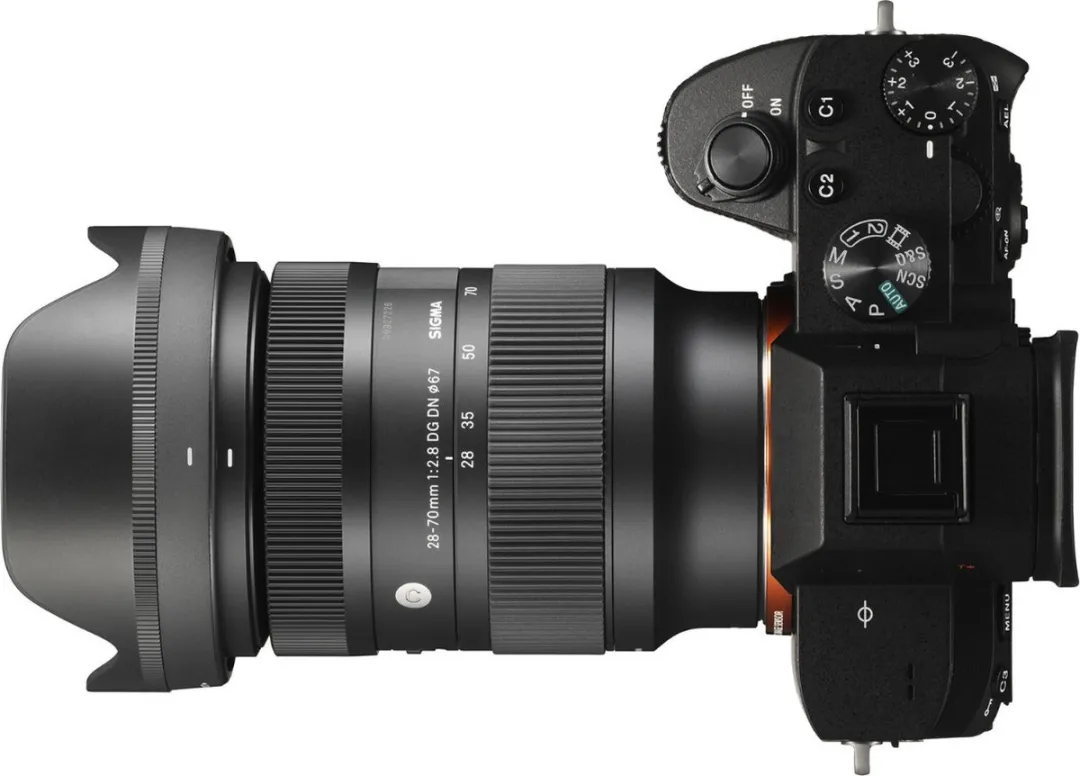 Sigma 28-70mm F2.8 DG DN - Sony E-mount Camera Lens