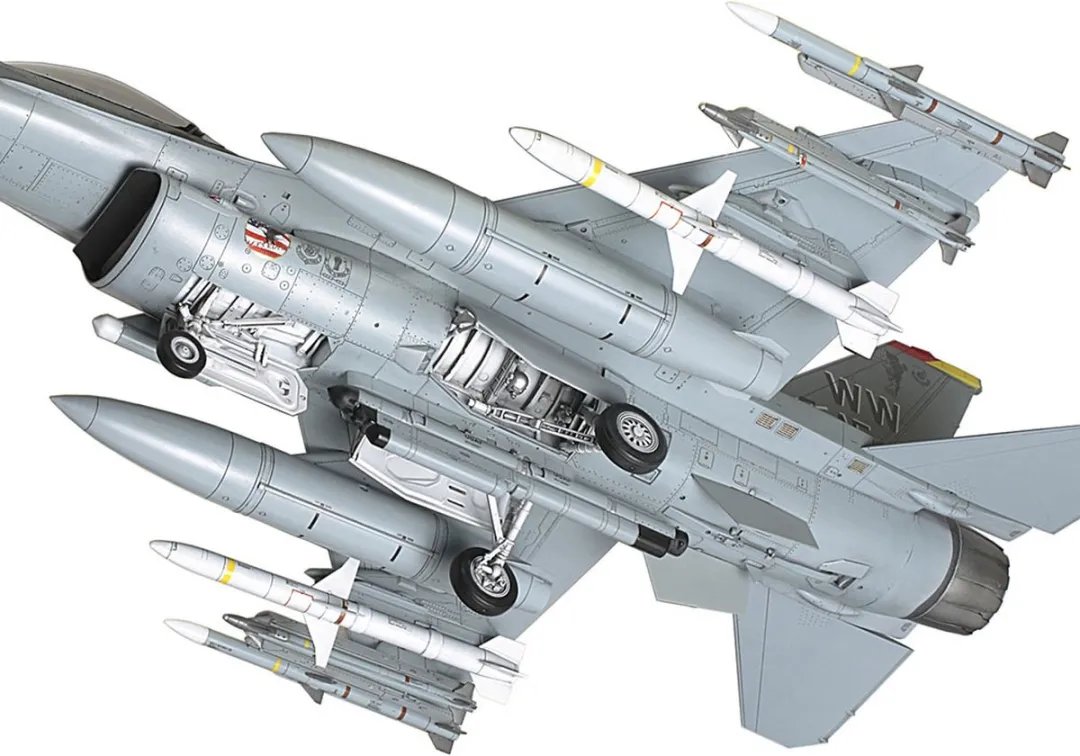 Tamiya 61098 F-16CJ Block 50 Modelbouwpakket - 1:48 - Multi